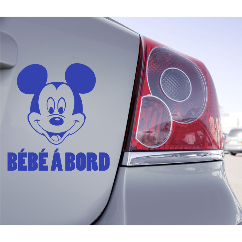 Autocollant Voiture 'Bébé à Bord' Spiderman - Sticker Extérieur Garanti 5 Ans - Fabriqué En France - Personnage 11cm + Bulle Indépendante